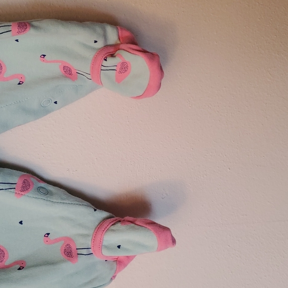 🌴 Carter's Onsie 🌴 - Picture 3 of 4